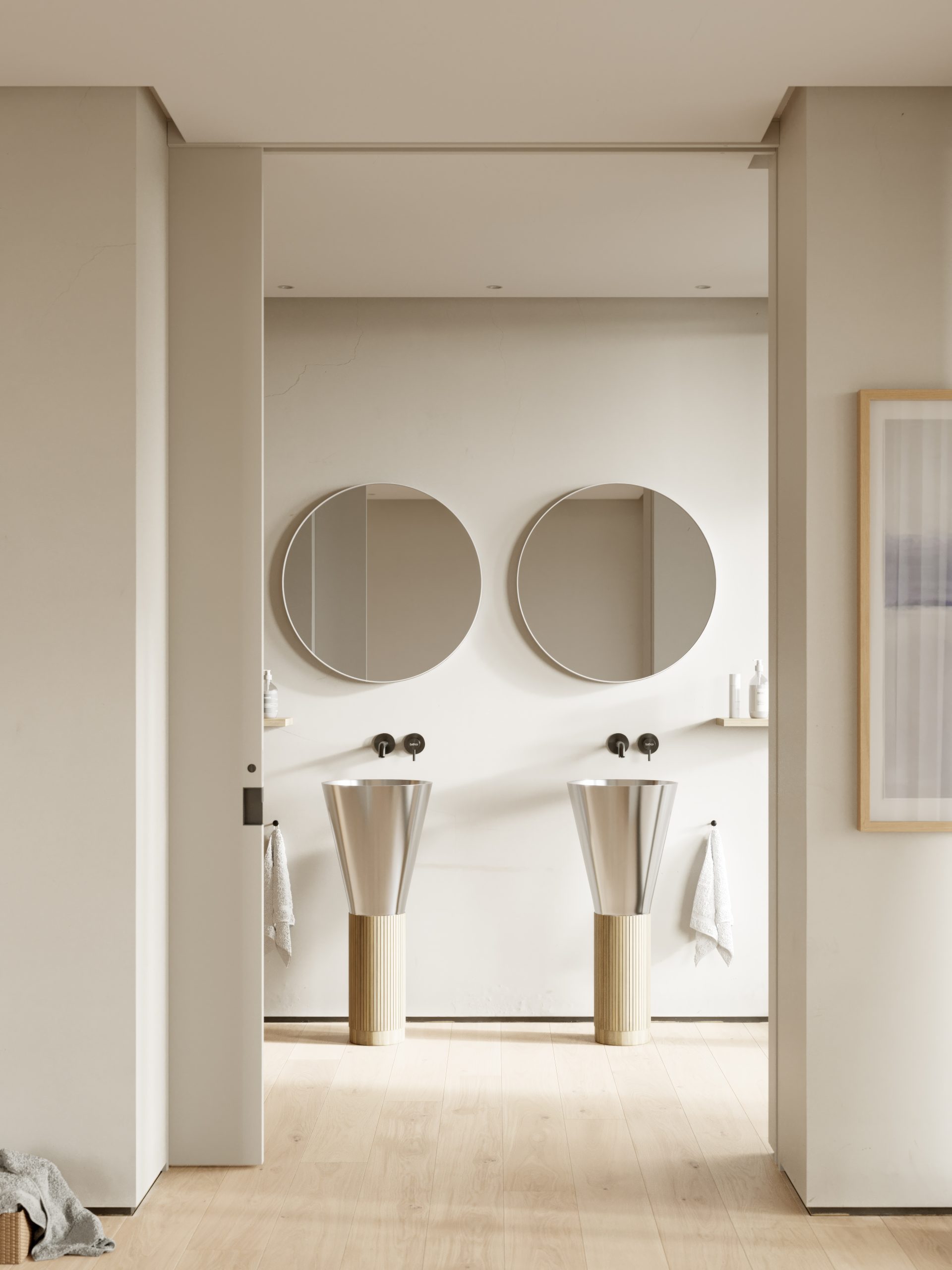 8372 PEDESTAL MALAY B AMBI 01